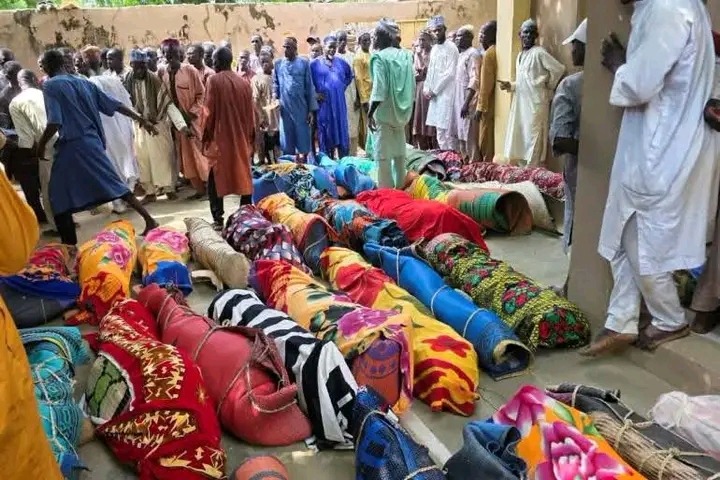 Misleading! Image of Sokoto boat mishap victims attributed to Niger mosque attack