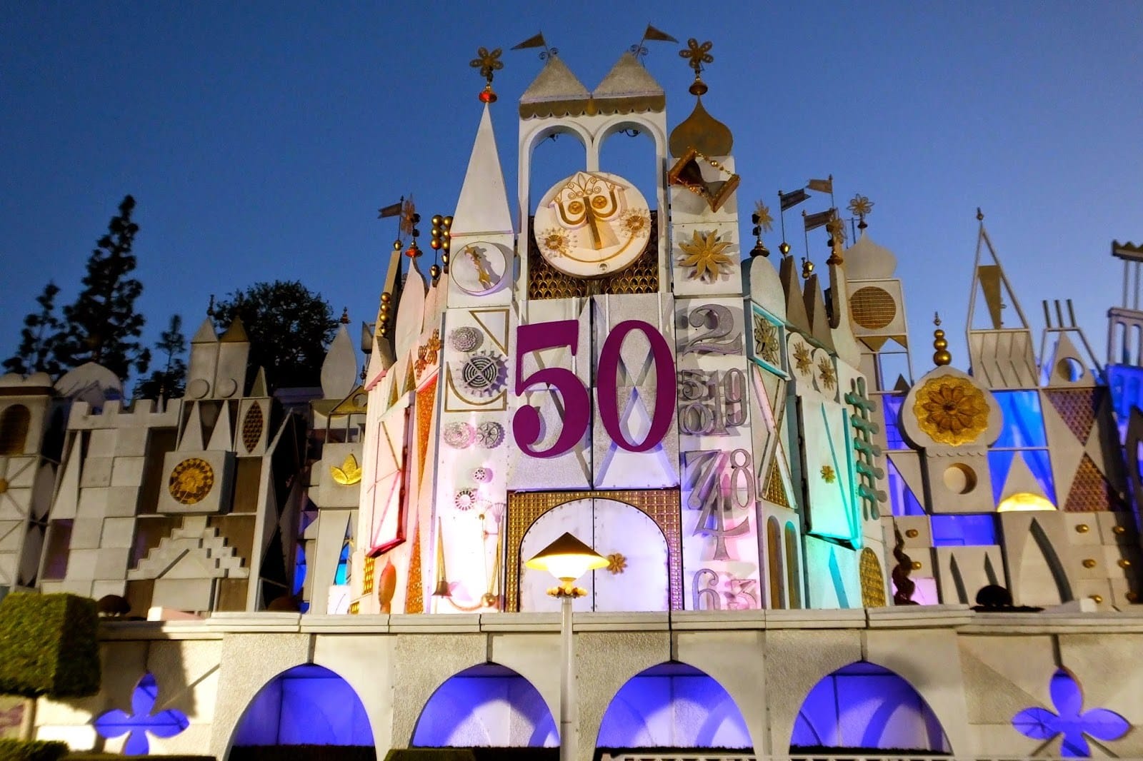 Happiest Homecoming On Earth (50th Anniversary) - Duchess of 