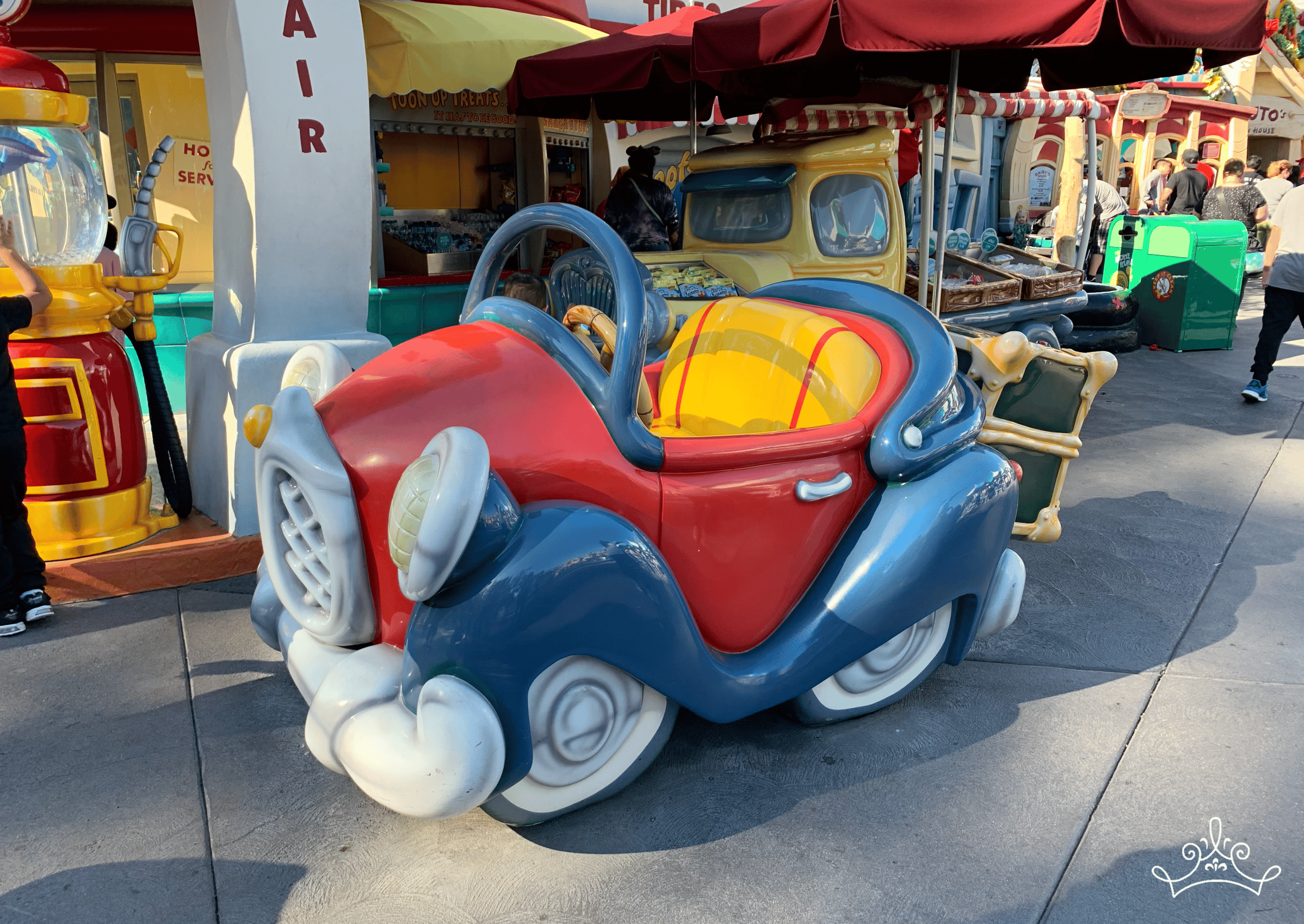 Cars of Toontown: a Tour of the Toon Wheels - Duchess of Disneyland