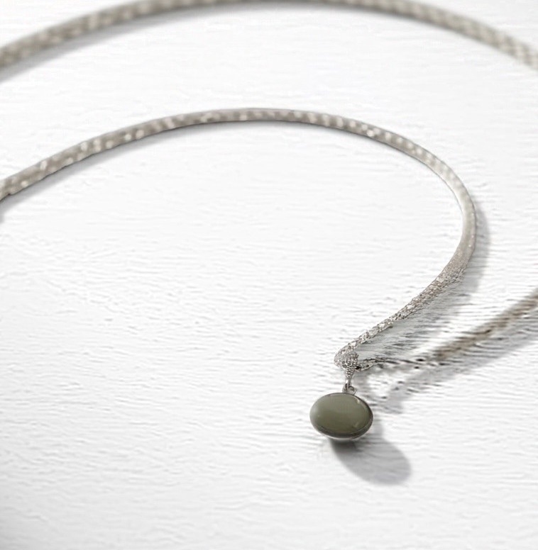 Carmen Opaque Resin Pendant Necklace