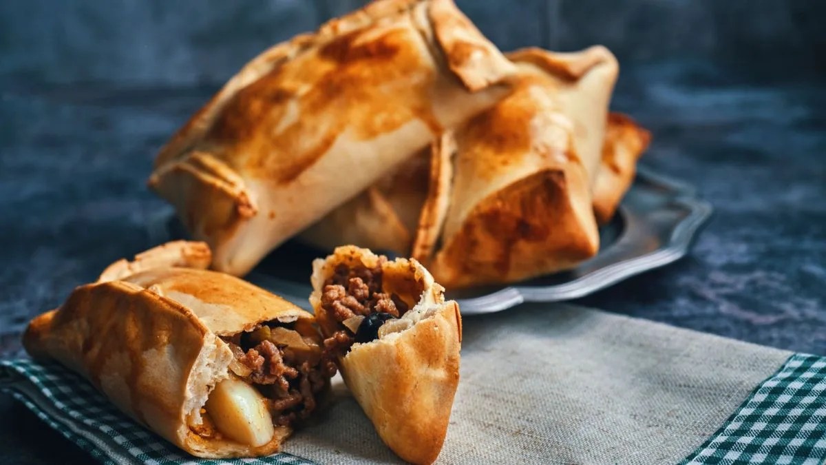Hotel Plaza San Francisco recibe nueva edición del concurso de la mejor empanada chilena » DUPLOS.CL