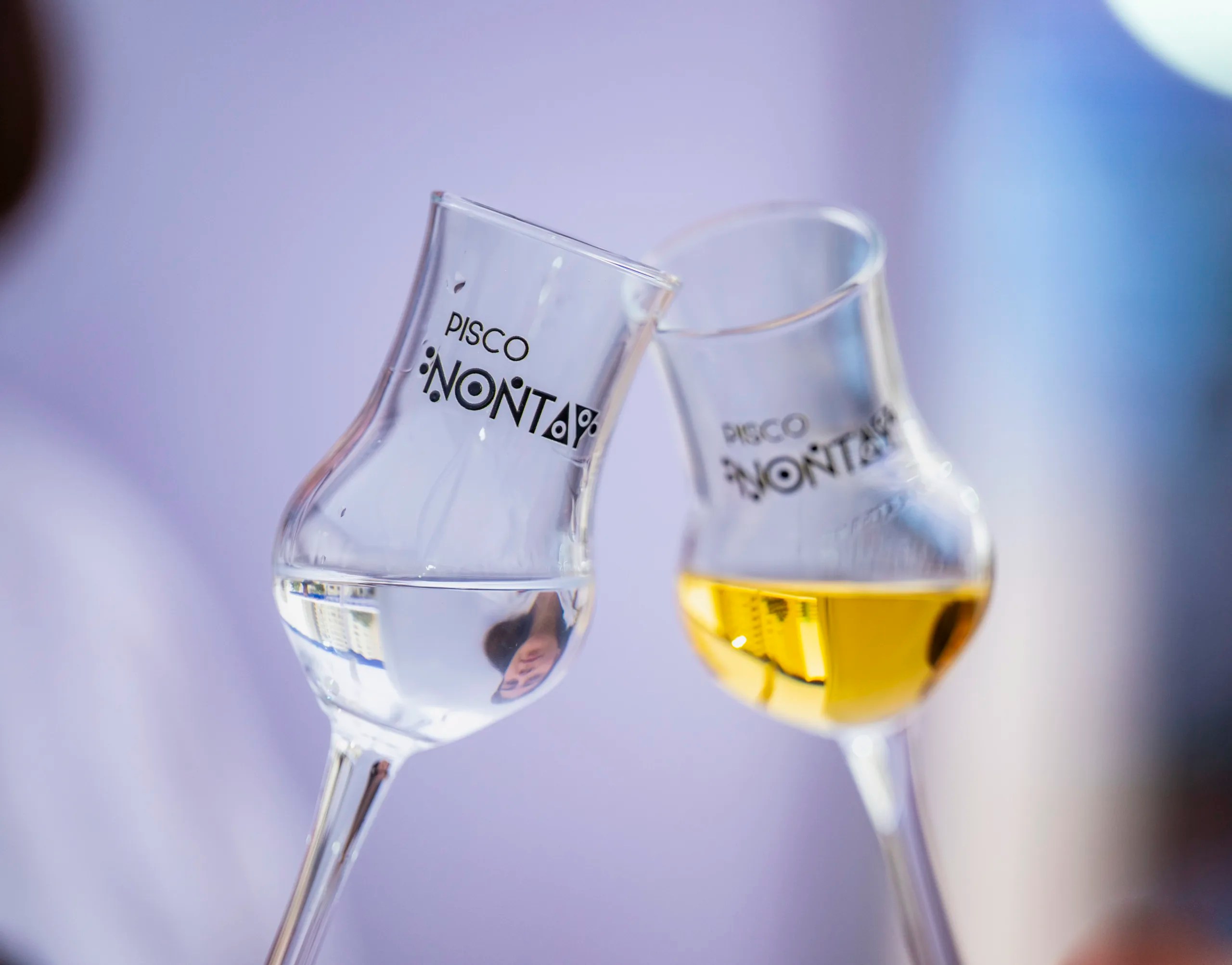 El pisco chileno hace historia al destacar entre más de 2.500 destilados del mundo