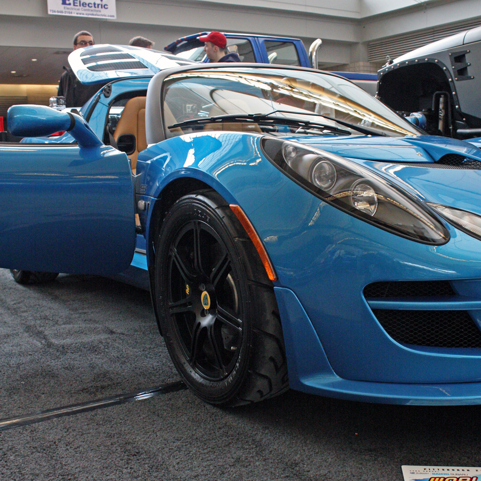 (Claire Murray / Asst. Photo Editor) A blue 2010 Lotus Exige S from Wexford