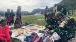 Dorong Pertumbuhan Ekonomi Lokal, Satgas Pamtas RI – PNG Mobile Yonif 113/JS Borong Hasil Tani