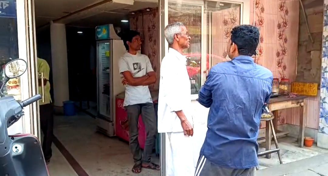 বেনাচিতির হোটেলে দুঃসাহসিক চুরি