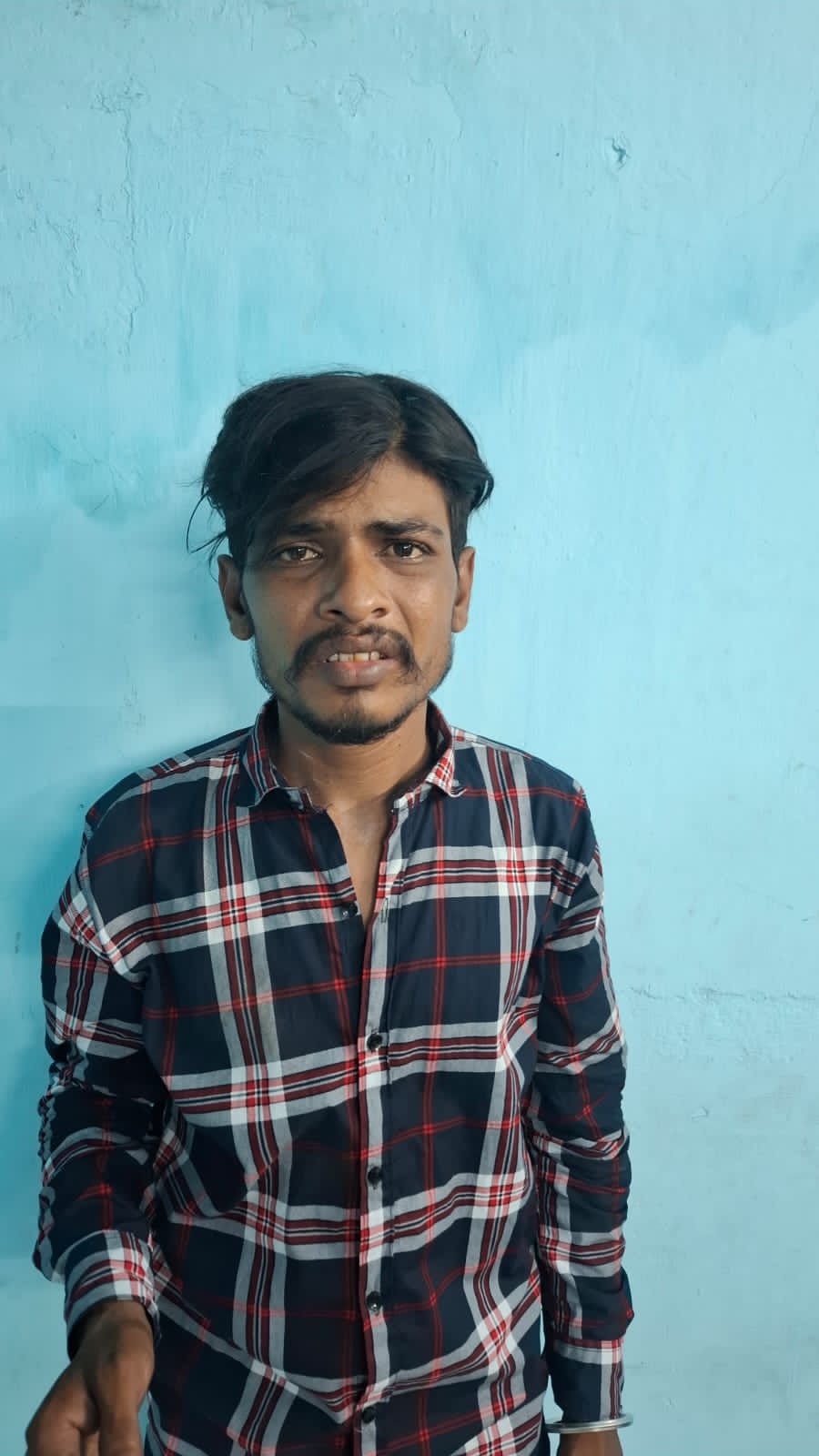 একটি লোহার রড দিয়েই কামাল করত চোর, ফাঁকা বাড়ি পেলেই হল