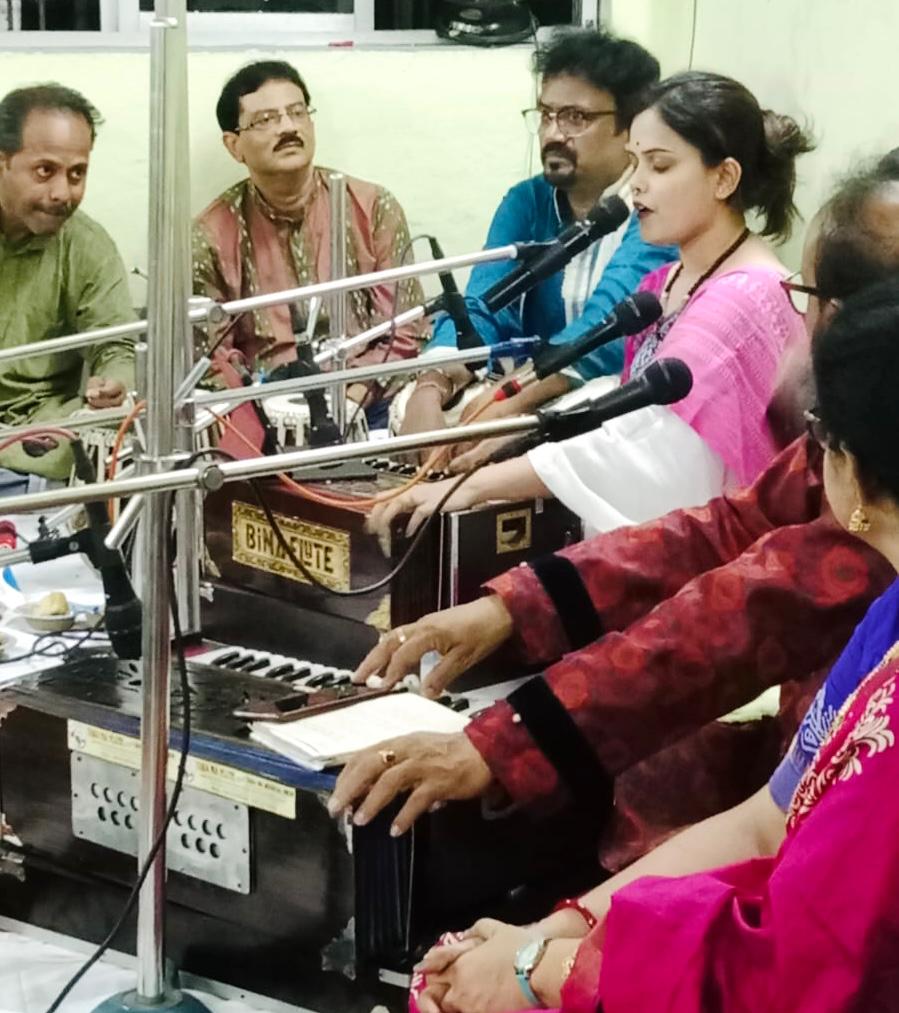 জমজমাট বৈঠকী আড্ডার আয়োজন করল সুকান্ত পাঠচক্র