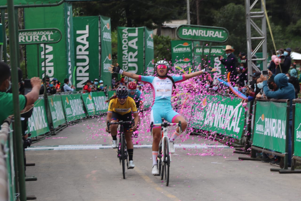 Ericka Botero le da el triunfo al Colnago, Colmenares a una etapa de proclamarse campeona