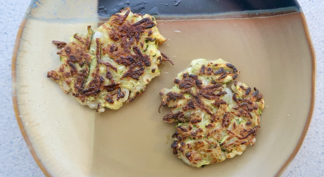 easy vegan sourdough discard zucchini fritters