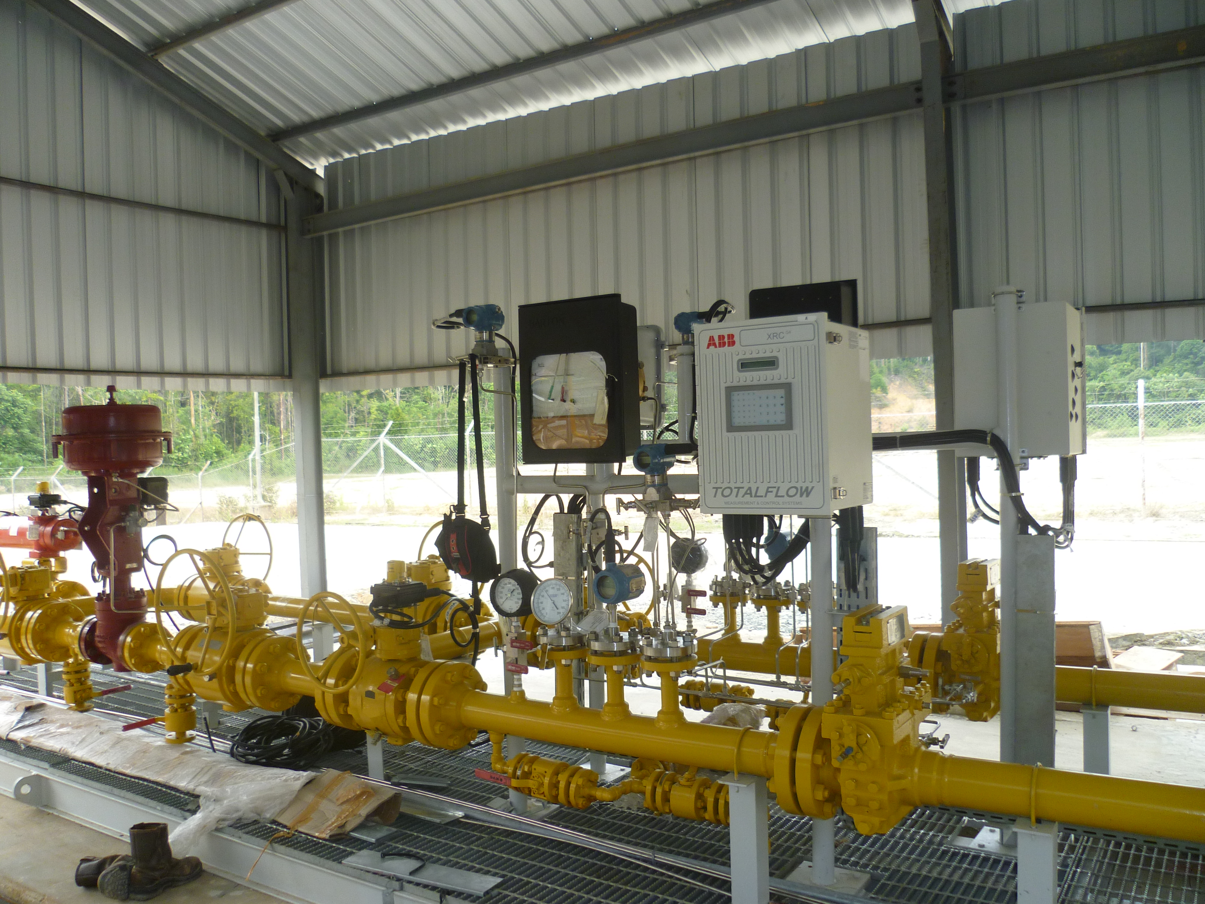 D3/s1 technical background (electro/mechanical/civil/physics engineering) . Duta Instrument Alfa Sakti