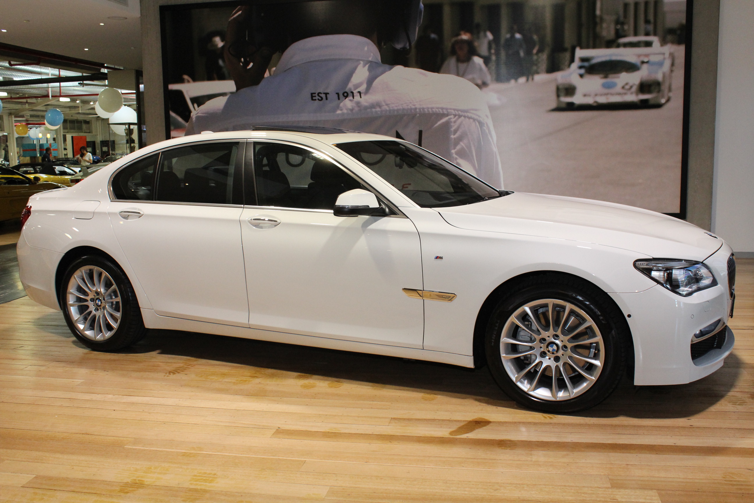 2014 bmw 740i f01 lci sedan 4dr steptronic 8sp 3.0t [my14]