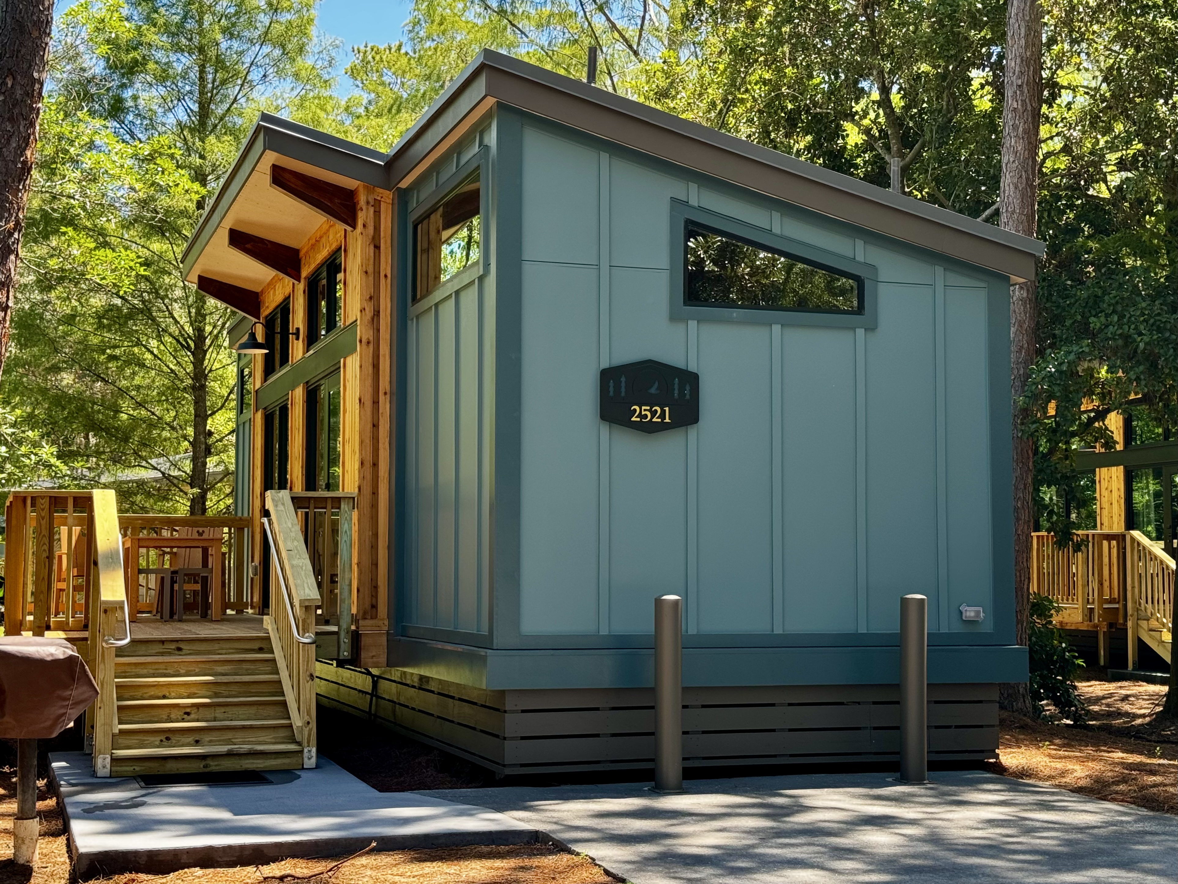 Fort Wilderness Cabins