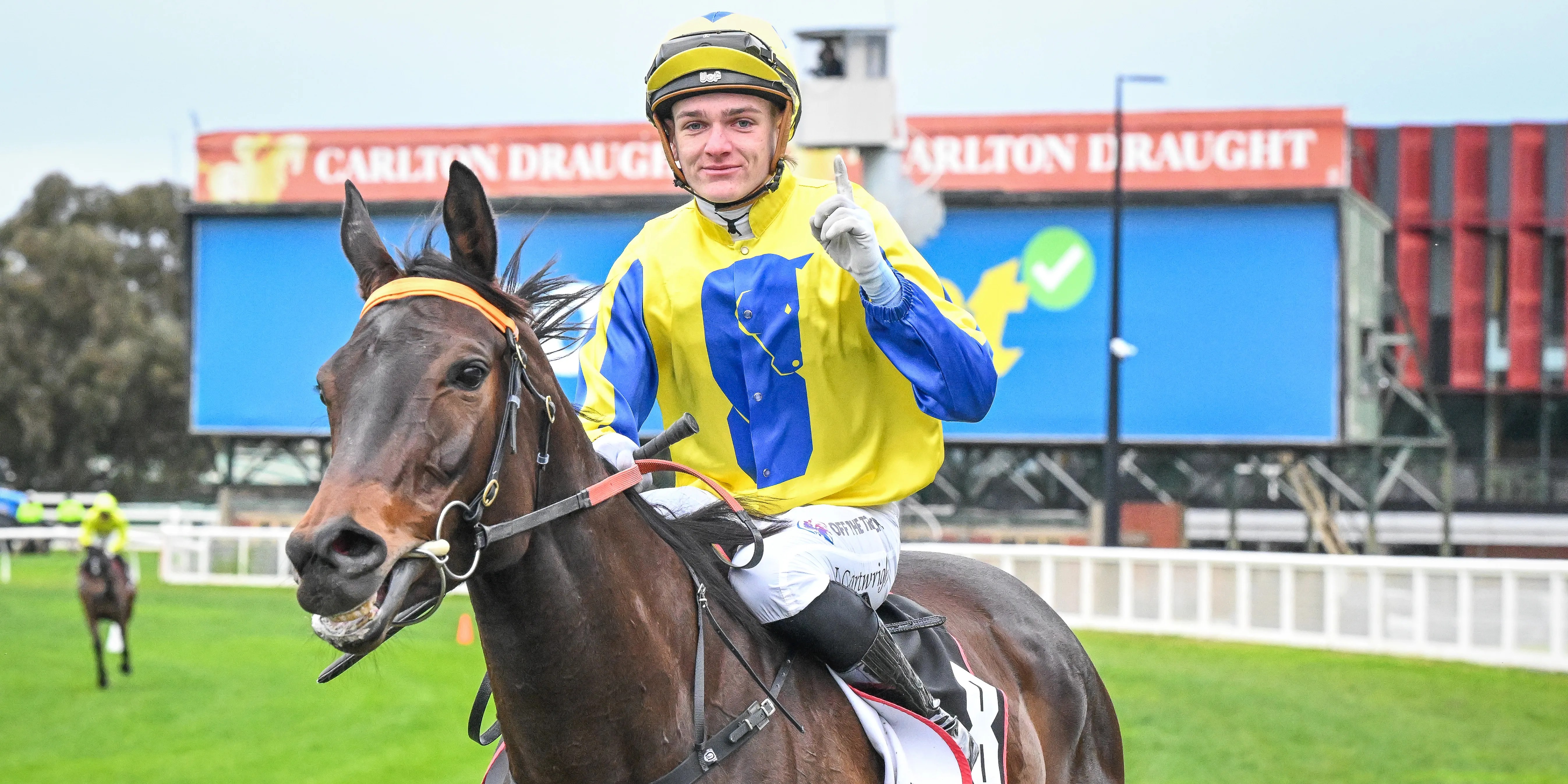 First Chorus Dominates Caulfield Heath! Stakes Debut Next? | Horse Racing Highlights (2026)