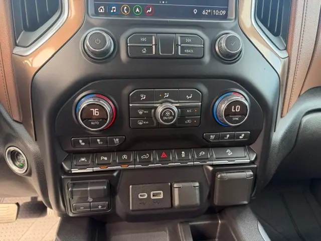 2019 Chevrolet Silverado 1500 High Country