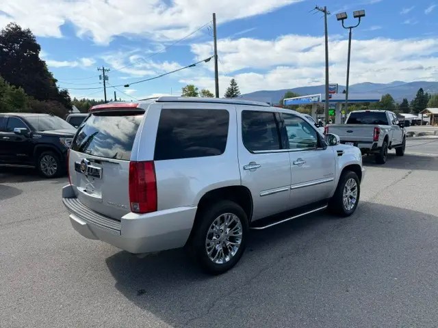 2014 Cadillac Escalade Luxury