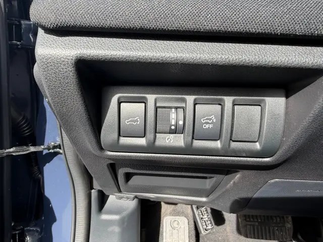 2025 Subaru Outback Premium - Photo 12