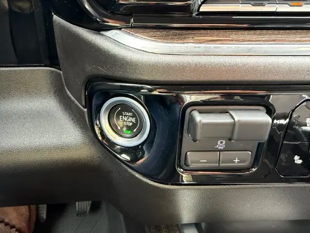 2024 Chevrolet Silverado 1500 RST - Photo 20