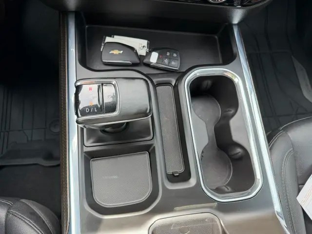 2024 Chevrolet Silverado 1500 RST - Photo 21
