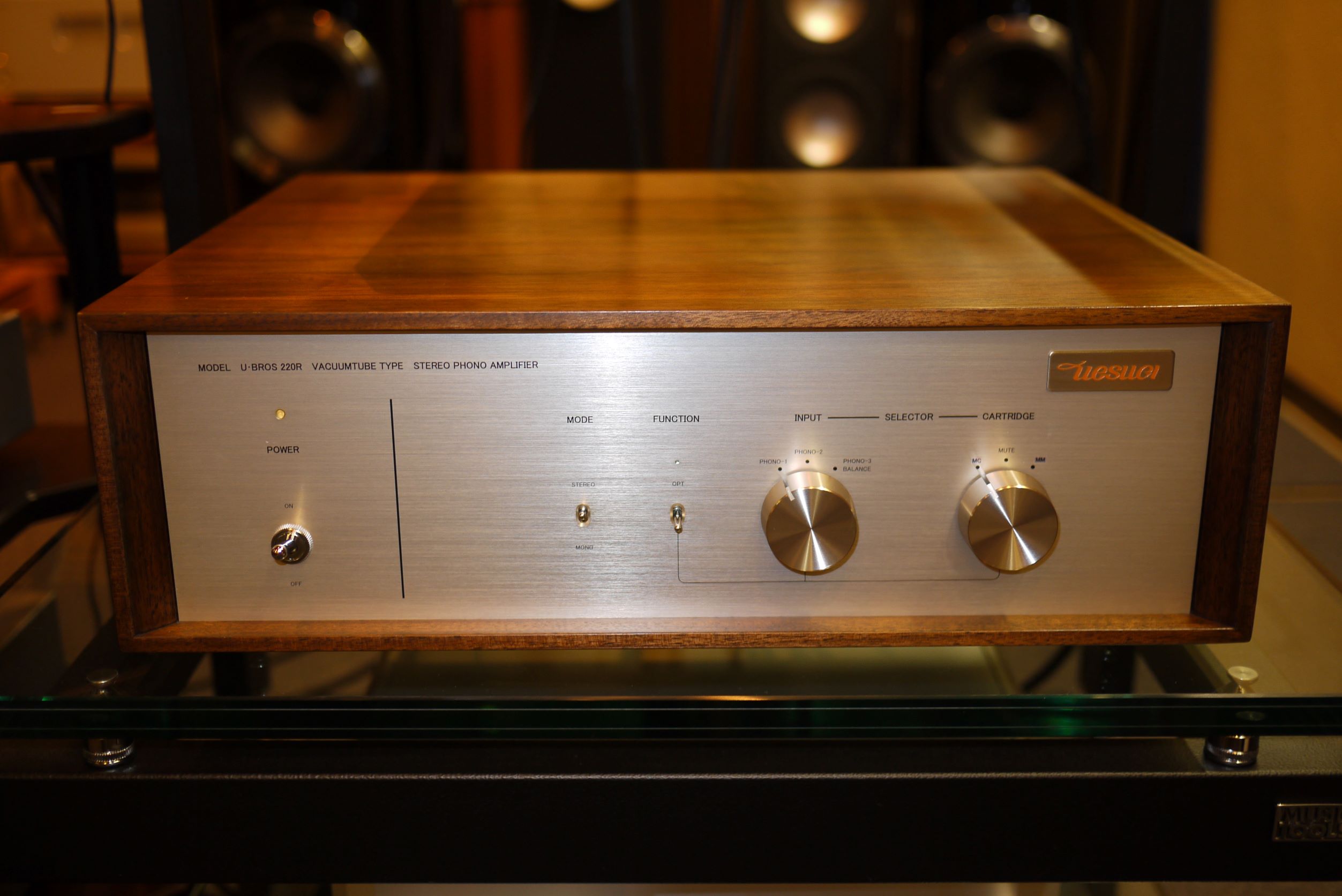 Aura Amps / Brown Suger 国内流通ゼロ 入手不可品 GWアナログ特集 UESUGI U.BROSS-220R – DynamicAudio 5555 H.A.L.3