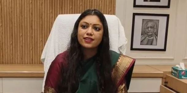 सोशल मीडिया से 12 दिन की दूरी के बाद फिर सक्रिय हुईं गौतमबुद्ध नगर की डीएम मेधा रूपम