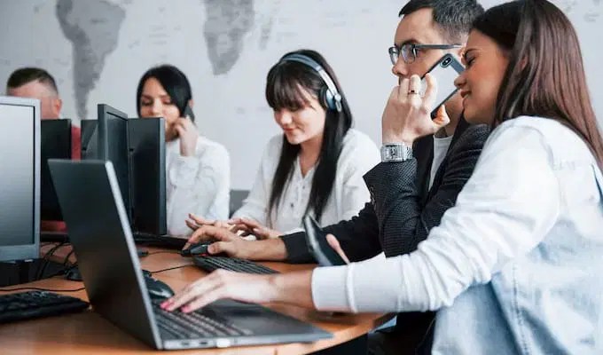 Coping Under The Interview Spotlight It Services - Premium Ocean Pattern Gallery - Ultra HD