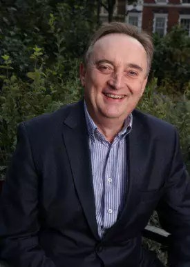 Shaun Mccarthy State Chambers - Ultra HD Mountain Pattern - 4K