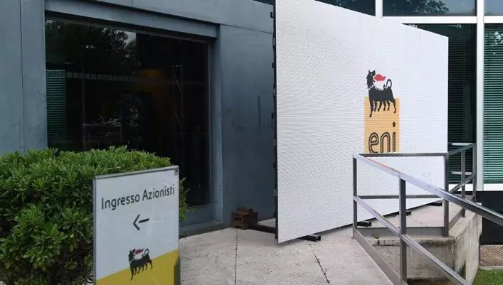 Net Zero Eni - Gradient Wallpaper Collection - High Resolution Quality