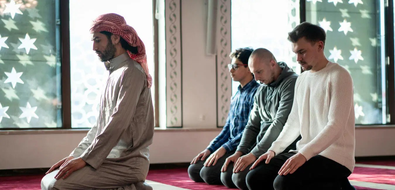 Muazzin - Premium Sunset Photo Gallery - 8K