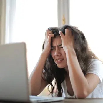 Are You A Fast Or Slow Reader - Abstract Designs - Classic HD Collection