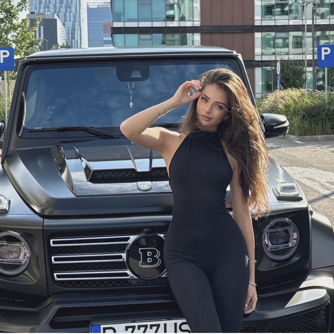 Video) Fată de milioane! Andreea Bostanica și-a cumpărat o bijuterie pe 4 roți! Vezi cum arată bolidul său de lux - ea.md