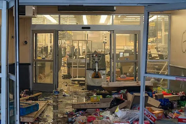 Minneapolis Destruction