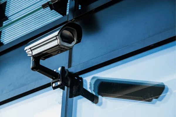 A camera scoping the area as a business security systems.