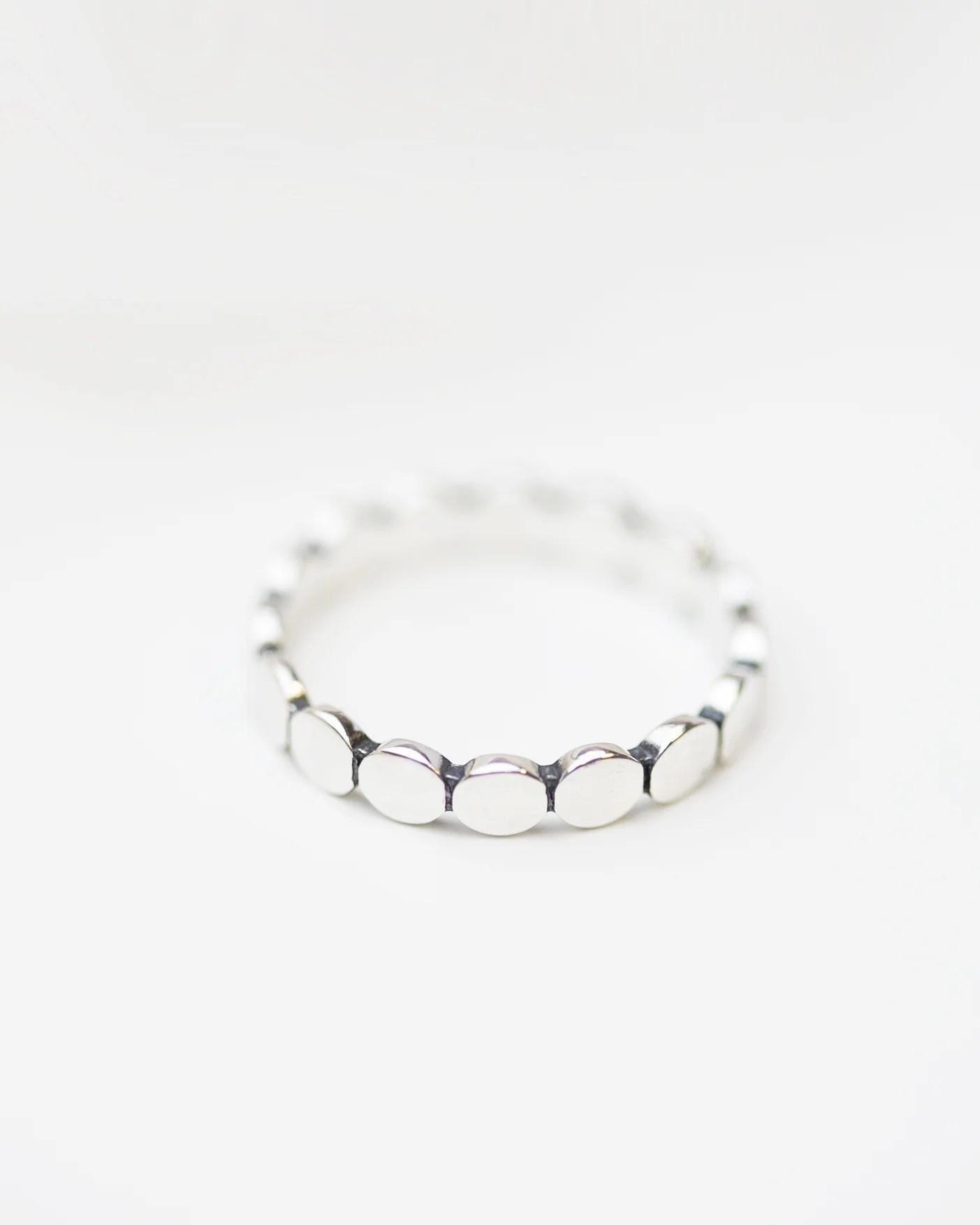 Dot Ring E E Project - Best Abstract Designs in 4K