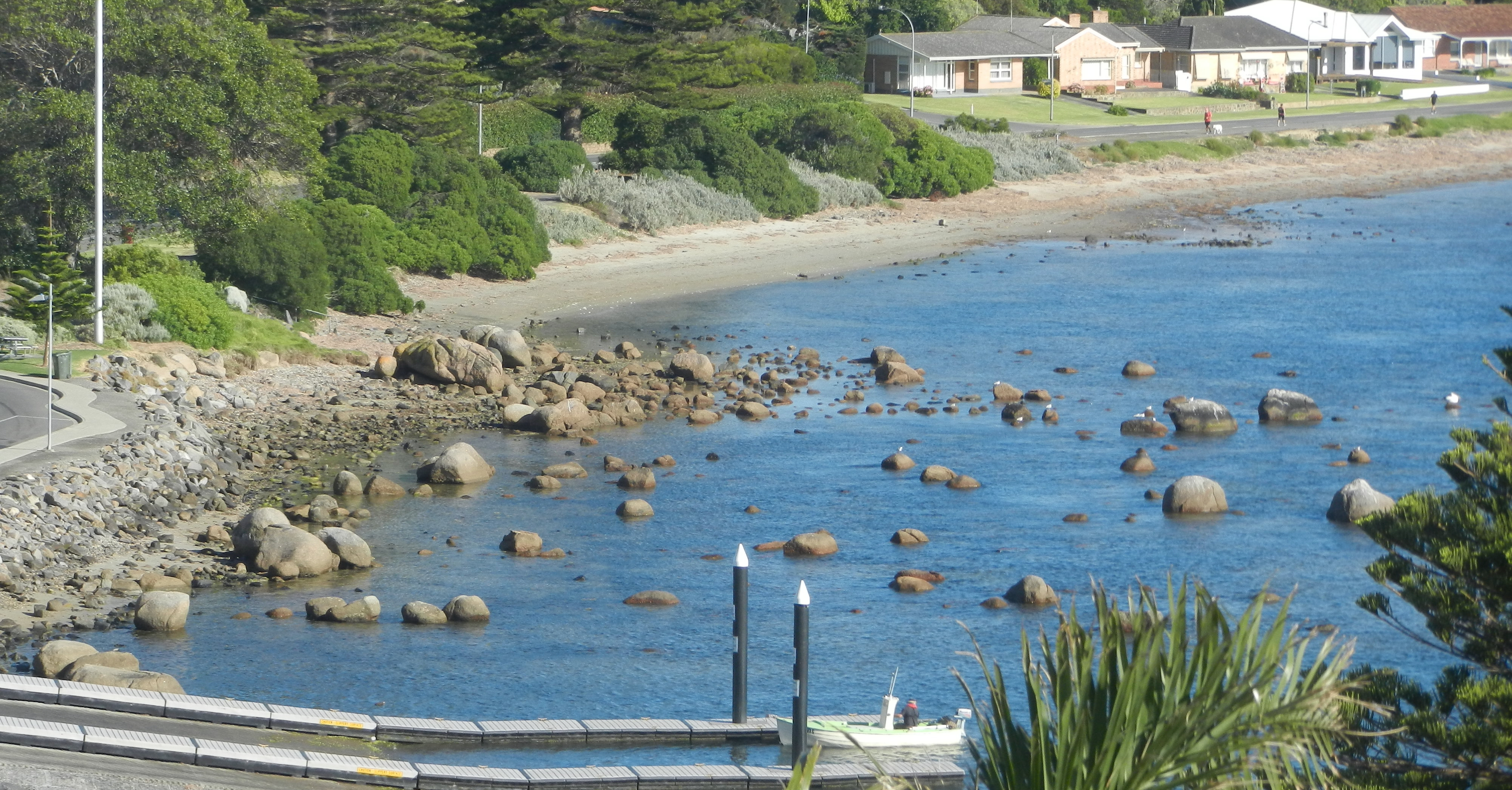 Lag of erratics overlying and being exhumed from diamictite adjacent to boat ramp.