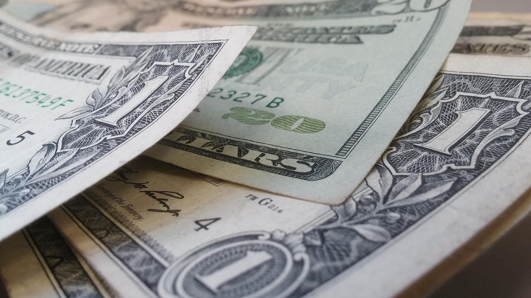 Axios: SVB situation threatens Biden administration with banking crisis