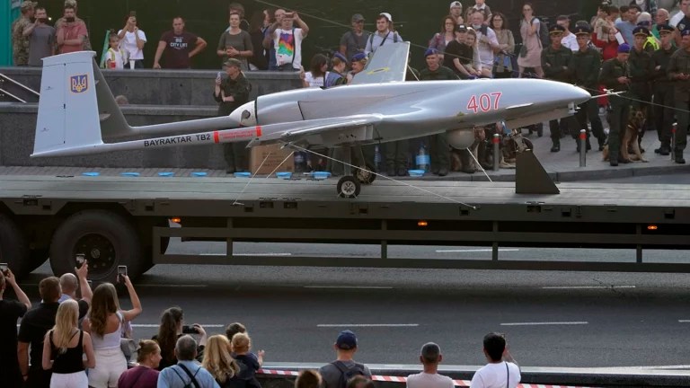 bayraktar drones turkey to Ukraine