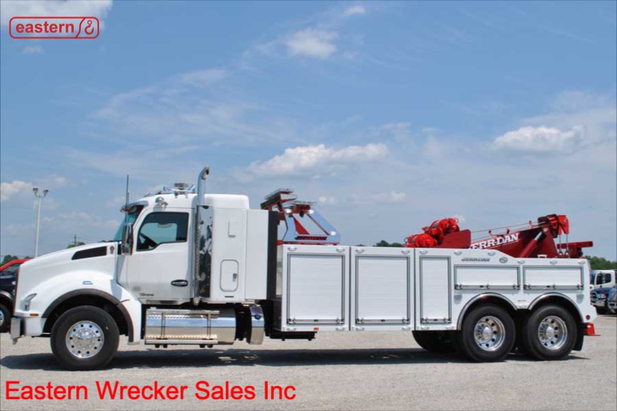 2019 Kenworth T880 with Jerr-Dan 25-ton Integrated Wrecker - SOLD