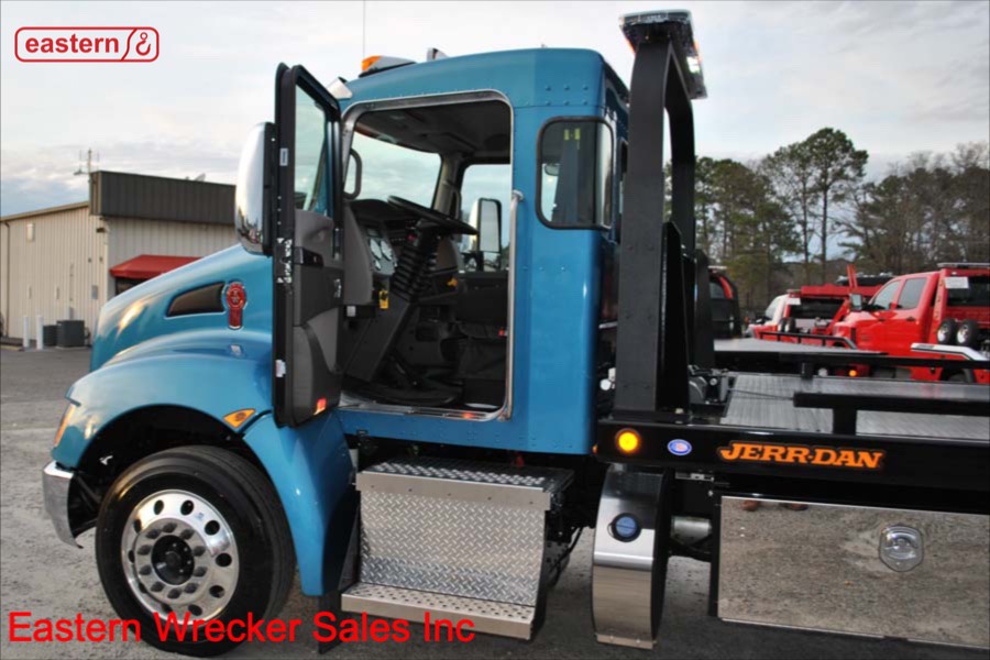 2020 Kenworth T270 with Jerr-Dan 22' Steel 6 Ton Low Profile Car