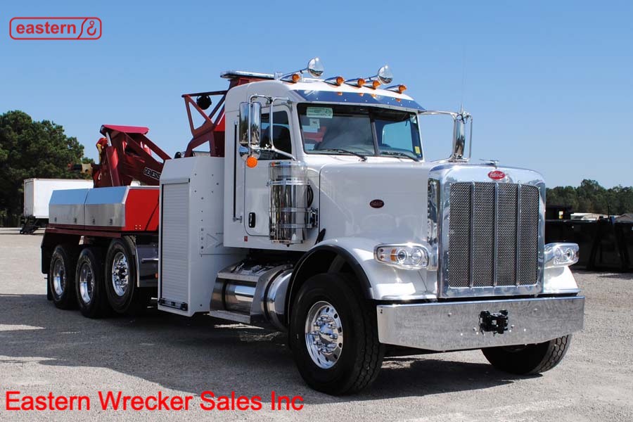 2023 Peterbilt 389 with Genesis 30T 30-ton Wrecker - Eastern