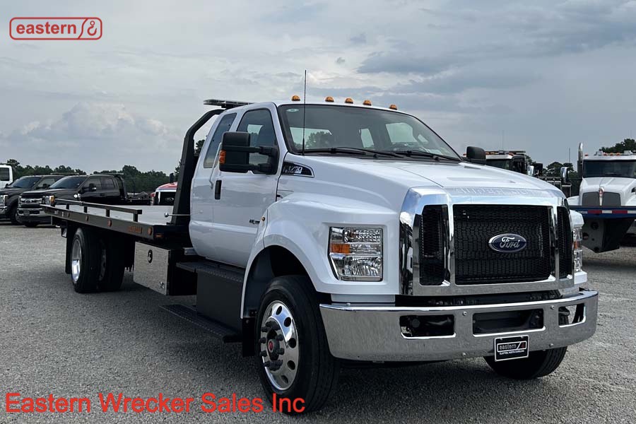 2025 Ford F750 Extended Cab with 22ft Jerr-Dan Steel Carrier