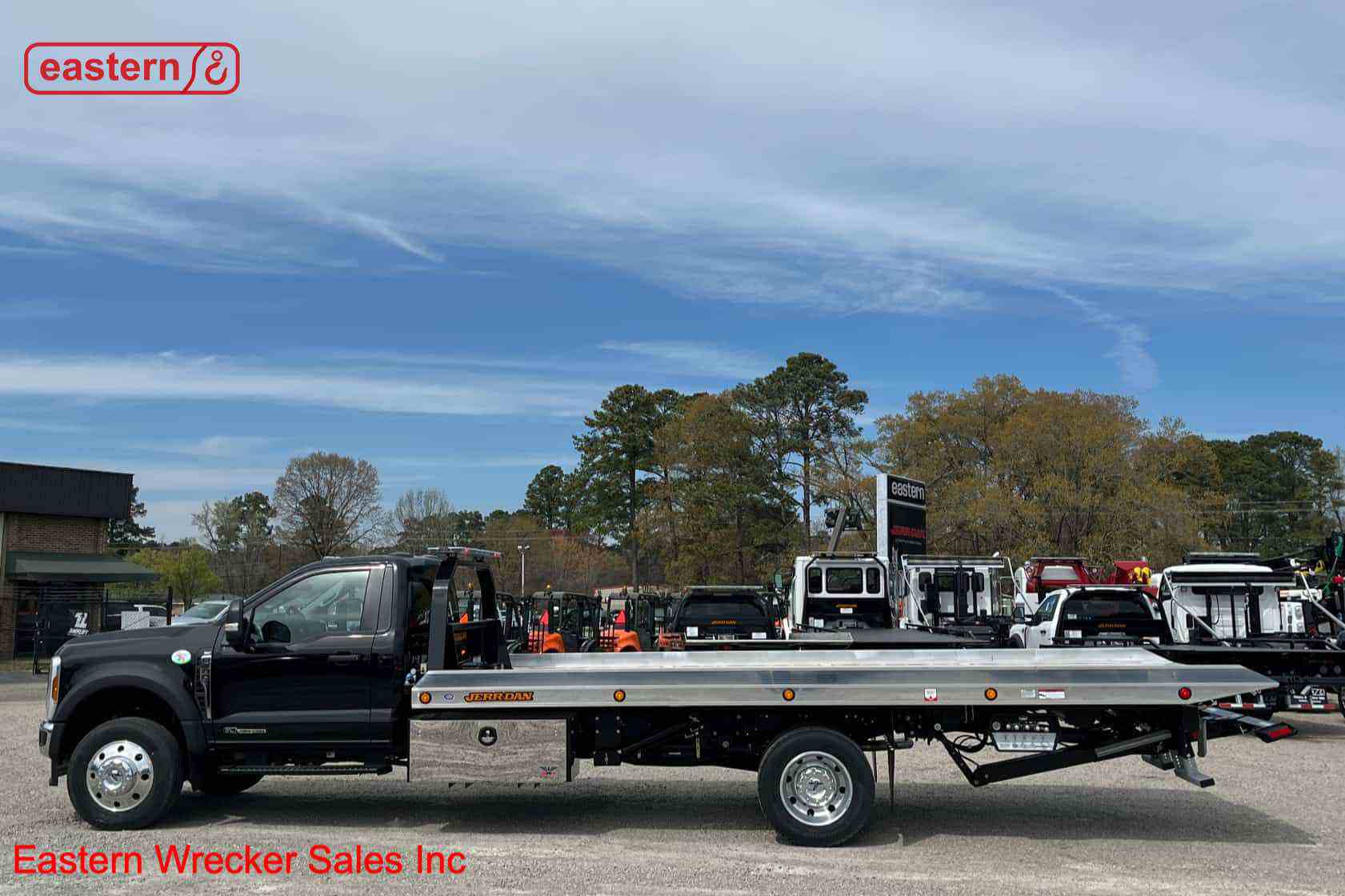 2026 Ford F600 XLT 6.7L Power Stroke Automatic with 20ft Jerr-Dan