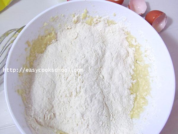 Сочники с творогом из песочного теста. Пошаговый рецепт с фото