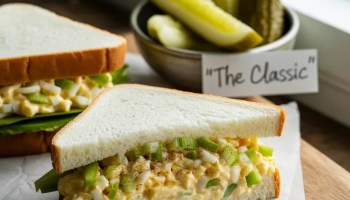 egg salad sandwich