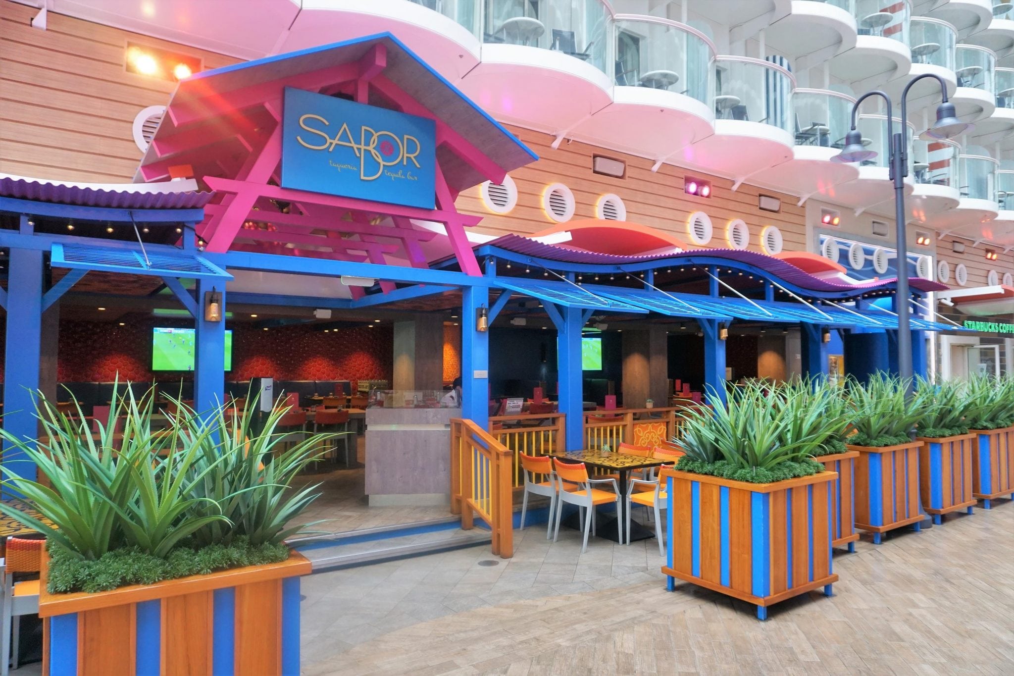 Our Complete Guide To All The Harmony Of The Seas Bars