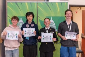 Delegates Receiving Award Certificates