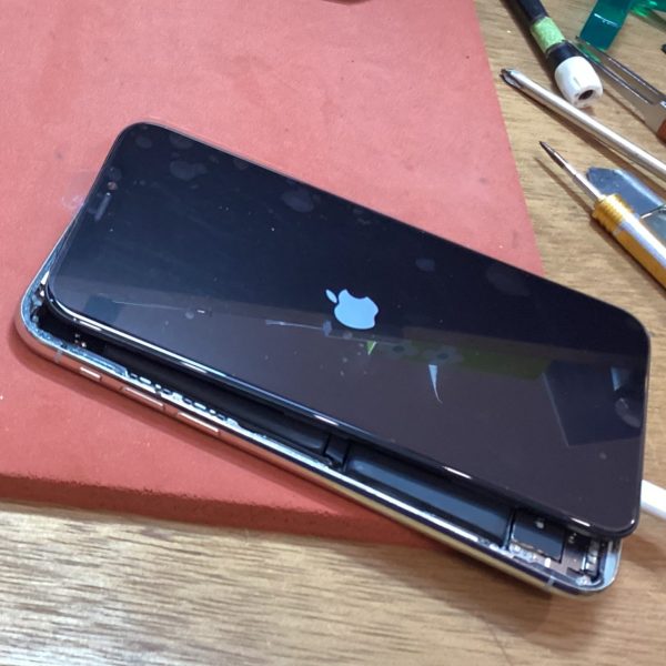 バッテリー、フロントパネルを交換してテストです。