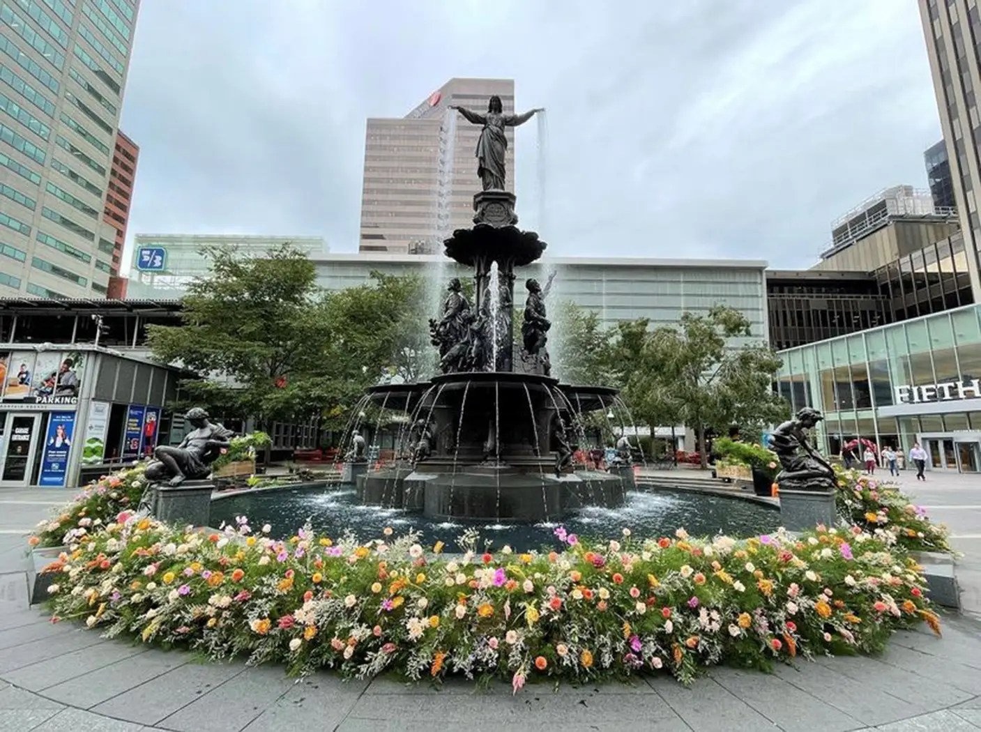 Cincinnati Fountain Square