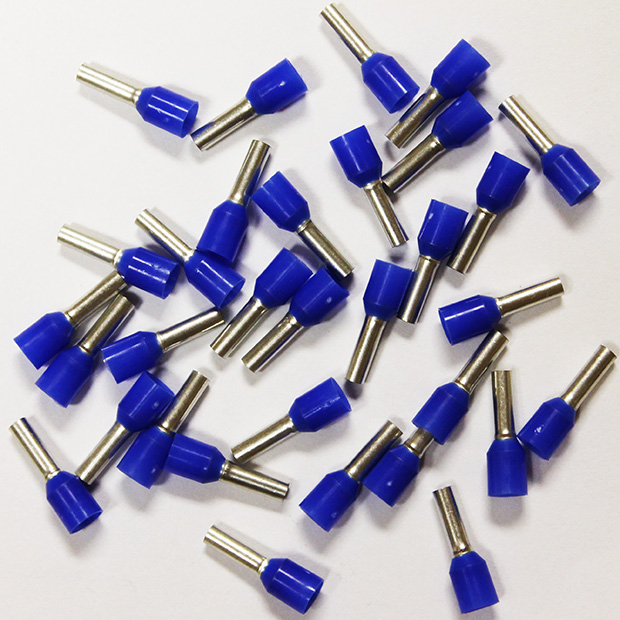 Wire Ferrule, Blue, AWG 14, 8 mm Barrel, 500 per bag - Image 2