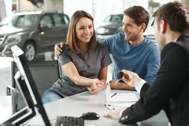 Buy a Car with Cash or Finance Smart Tips to Decide