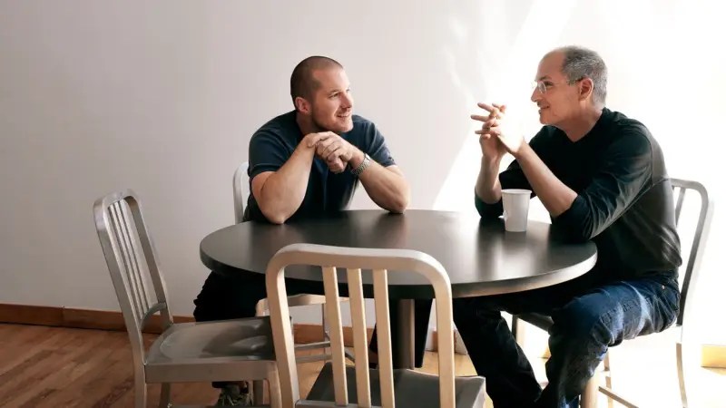 Jony Ive con Steve Jobs